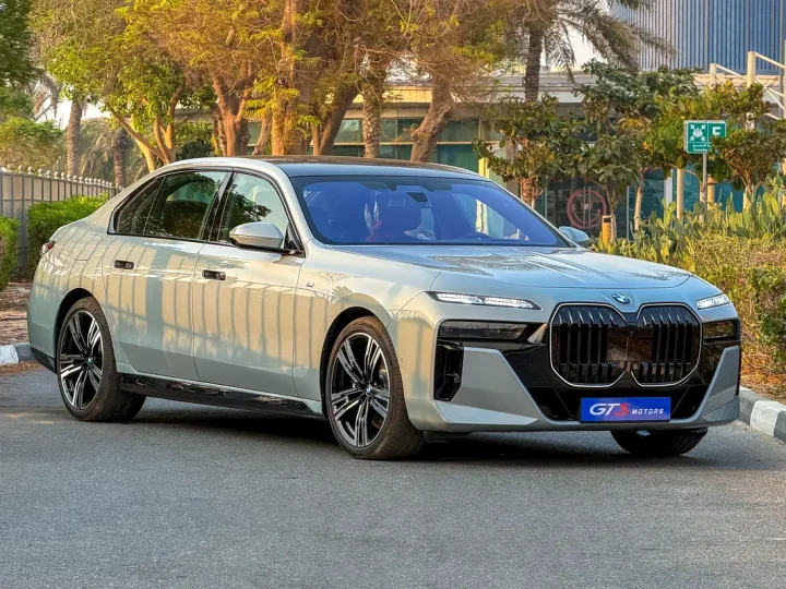 2026 BMW 7-Series 740i M Sport — photo 1 of 16