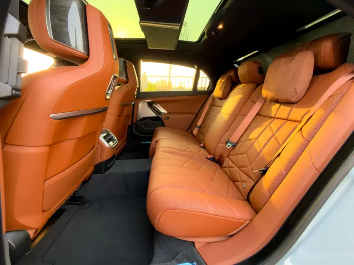 2026 BMW 7-Series 740i M Sport — photo 12 of 16