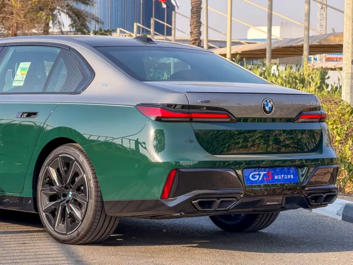 2026 BMW 7-Series 760i — photo 8 of 20
