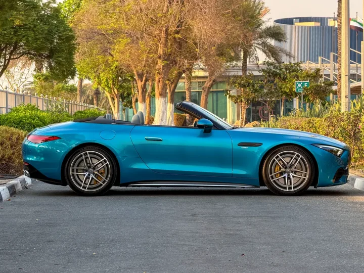 2023 Mercedes-Benz SL-Class SL 43 AMG — photo 8 of 18