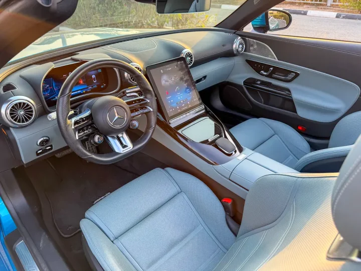 2023 Mercedes-Benz SL-Class SL 43 AMG — photo 12 of 18