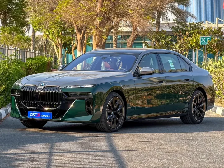 2026 BMW 7-Series 760i — photo 3 of 20